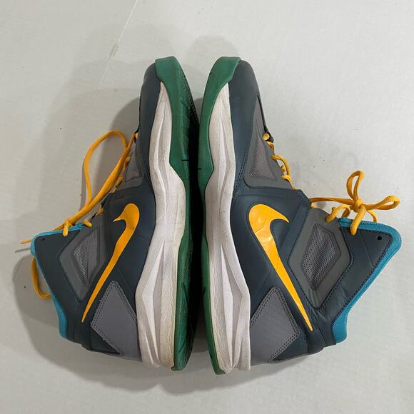 NIKE Zoom Born Ready Basketball Shoes Men’s  Size 13 Sneakers 2013 High Tops - Picture 4 of 12